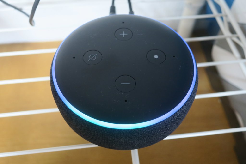 AmazonEcho Dot (エコードット) 第3世代レビュー。コスパがバツグンで音声操作がめちゃ便利！ - ひなた箱
